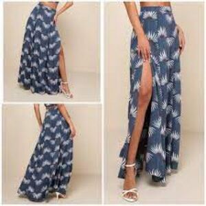 Lulu’s Trancoso Dusty Blue Floral Dandelion Flower Maxi High Slit Skirt M